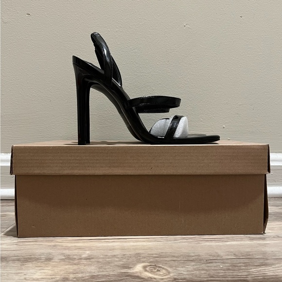 Steve Madden Grade Heeled Sandal - Picture 7 of 10